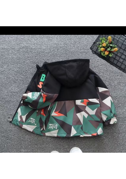 Kamuflaj Desenli Çocuk Yağmurluk fiyatları