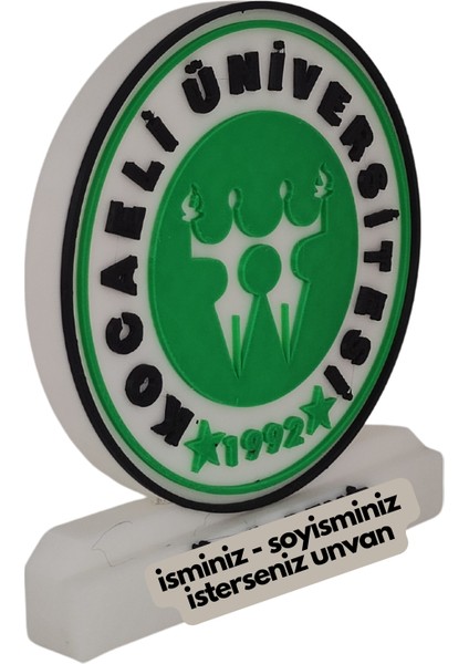 Kocaeli Üniversitesi Logolu Masaüstü Isimlik modelleri