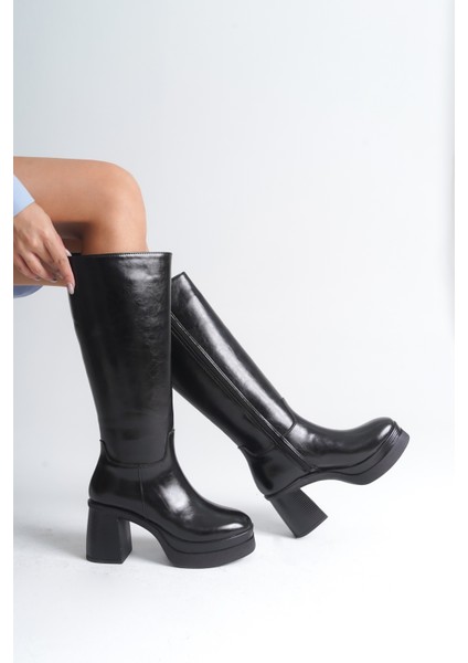 Yuvarlak Burunlu Topuklu Kadın Çizme fiyatları