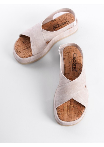 Dena Dolgu Topuklu Çapraz Bantlı Kadın Sandalet fırsatları