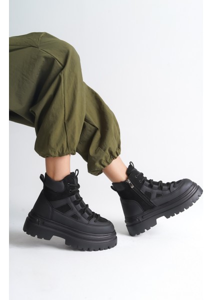 Bağcıklı Trak Tabanlı Kadın Spor Bot fiyatları