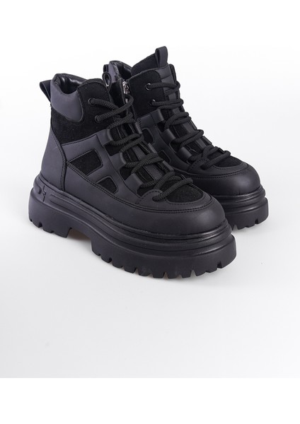 Bağcıklı Trak Tabanlı Kadın Spor Bot modelleri