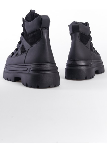 Bağcıklı Trak Tabanlı Kadın Spor Bot indirimleri