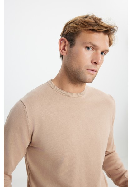 Pamuklu Standart Fit Normal Kesim Bisiklet Yaka Triko Kazak fırsatları