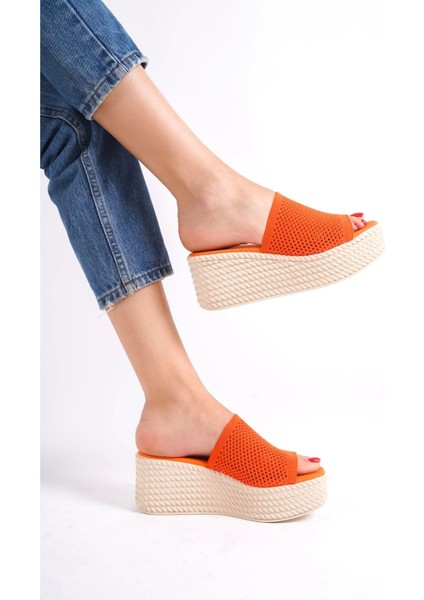 Tiona Turuncu Triko Dolgu Topuk Terlik fiyatları