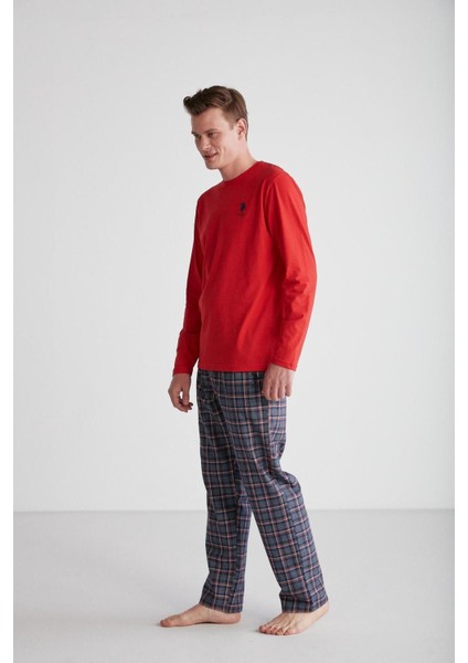 - Erkek Kırmızı Yuvarlak Yaka Pijama Takımı 024K.Z1E8TA.7GR5P1 fırsatları