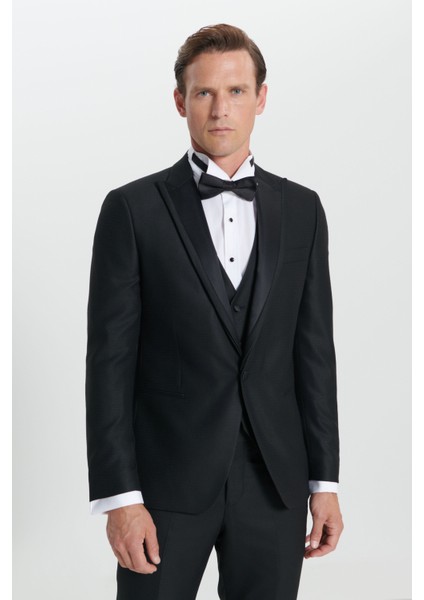 Slim Fit Dar Kesim Kırlangıç Yaka Desenli Yelekli Smokin Takım