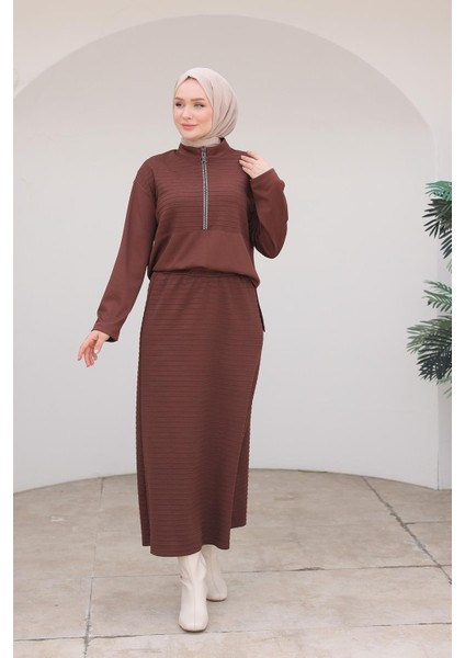 Yarım Fermuarlı Etekli Ikili Takım Kahverengi 24KT642 fiyatları