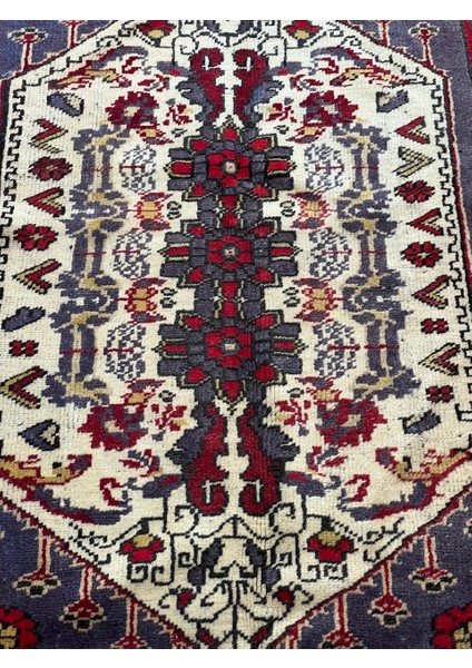 111X201 cm Dekoratif Şık Çiçek Desenli El Dokuma Yün Kilim