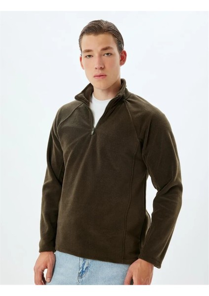 5WAM70062MK 876 Hakı Erkek Sweatshırt modelleri