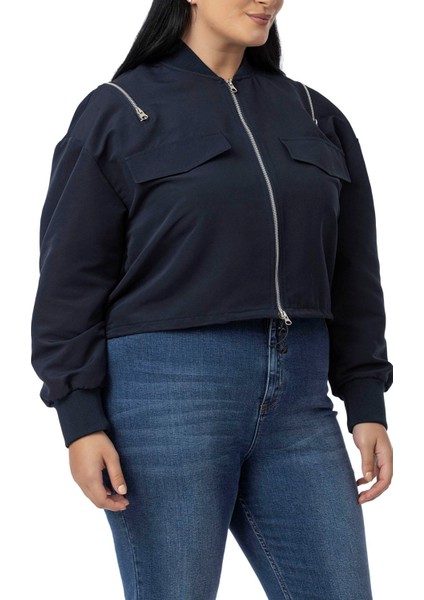 Büyük Beden Yakası ve Kol Ağzı Ribanalı Fermuar Detaylı Siyah Bomber Ceket fırsatları