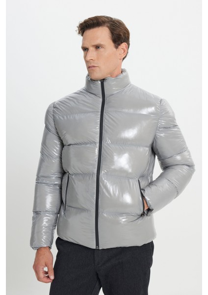 Standart Fit Soğuk Geçirmez Casual Mont modelleri