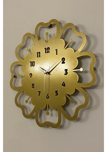Mercan Model Dekoratif Metal Lazer Kesim Akar SESSİZ Mekanizmalı Duvar Saati (40*40 Cm)