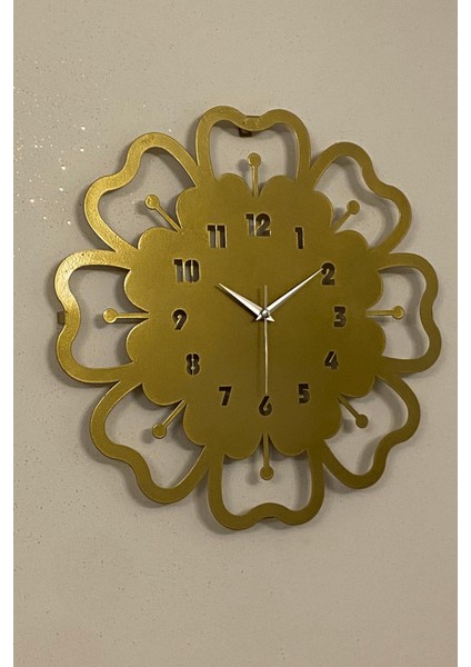 Mercan Model Dekoratif Metal Lazer Kesim Akar SESSİZ Mekanizmalı Duvar Saati (40*40 Cm)