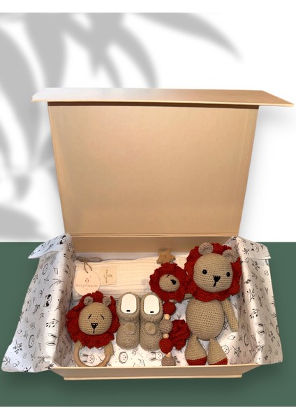 Little - Bebek Hediye Kutusu / Kişiselleştirilebilir Babyshower Yenidoğan Hediye Seti - Lion Box 1