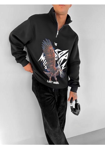 Erkek Rahat Kalıp Baskılı Yarım Fermuarlı Sweatshirt Siyah