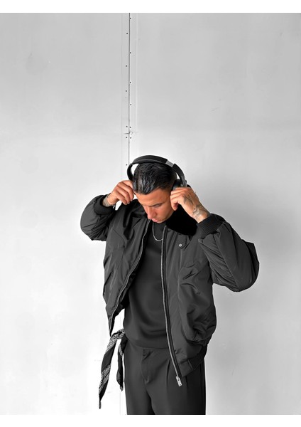 Erkek Oversize Yakalı Fermuarlı Cepli Mont Siyah modelleri