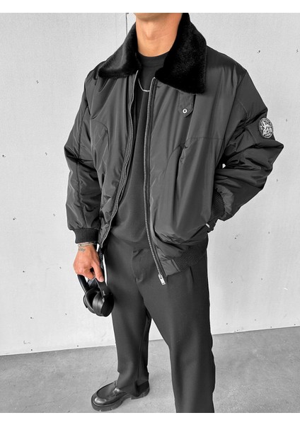 Erkek Oversize Yakalı Fermuarlı Cepli Mont Siyah indirimleri