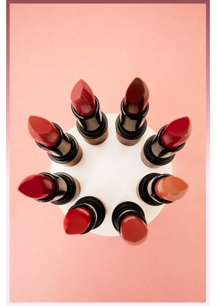 Deep Impact Lipstick Kremsi Dokulu Yarı Parlak Ruj 01 The Better Me Nude - Nude