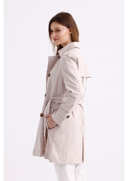 Esnek Pamuk Gabardin Kısa (80CM) Omuz Apoletli Kemerli Kadın Trençkot 1120