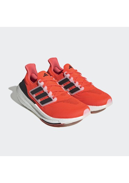 Performance HQ6341 Ultraboost Light Shoes