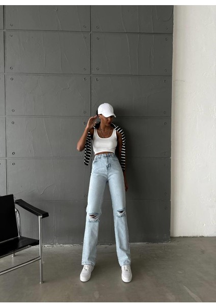 Yırtık Detaylı Açık Mavi Wide Leg Jeans