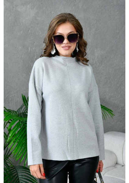 Kadın Dik Yaka Salaş Triko Kazak