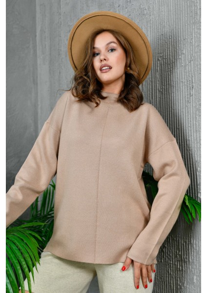 Kadın Dik Yaka Salaş Triko Kazak indirimleri