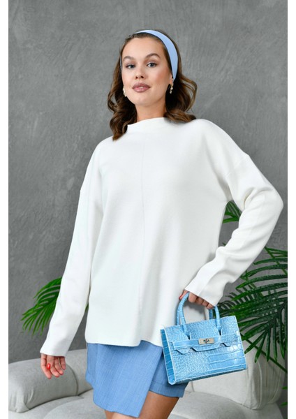 Kadın Dik Yaka Salaş Triko Kazak fiyatları