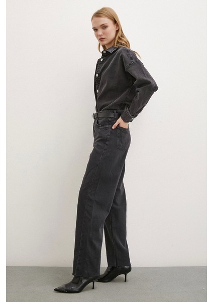 Yüksek Bel Kesik Paça Mom Jean Siyah fiyatları