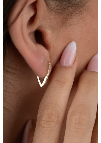 14 Ayar Altın V Hoop Zircon Taşlı Minimalist Küpe AT019