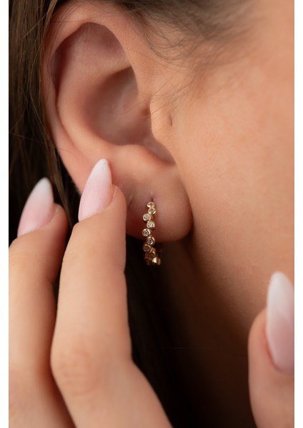 14 Ayar Altın Halka Huggie Taşlı Küpesarı Altın AT023 fırsatları