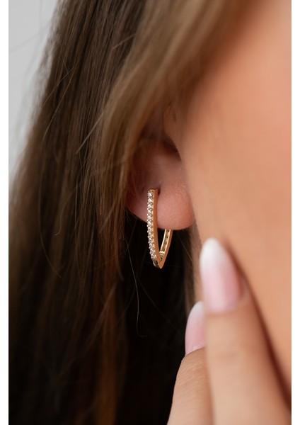 14 Ayar Altın V Hoop Zircon Taşlı Minimalist Küpe AT020