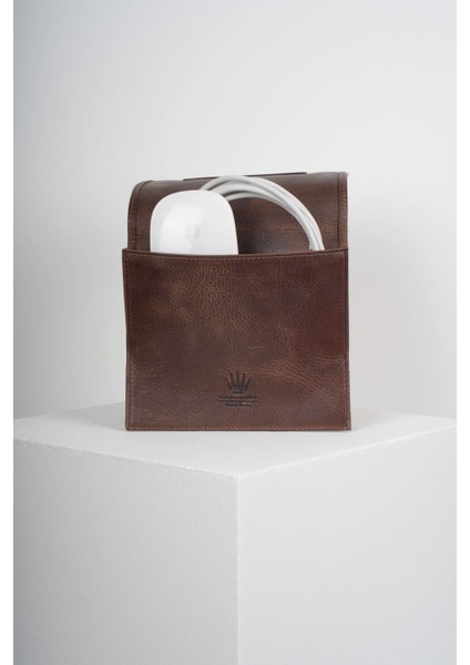 TechGear Kahverengi Hakiki Deri Organizer - Mouse, Şarj Aleti ve Kablo Düzenleyici