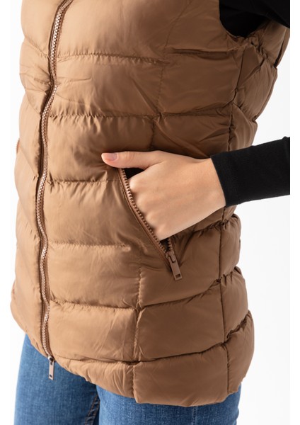 Kadın Vizon Rengi Kapüşonlu Fermuarlı Şişme Yelek modelleri