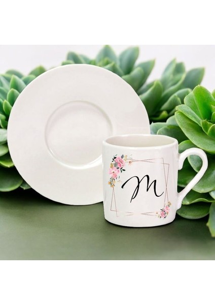 M Harfli Çiçekli Çerçeveli Kişiye Özel Tasarımlı Hediyelik Tekli Türk Kahve Fincanı fiyatları