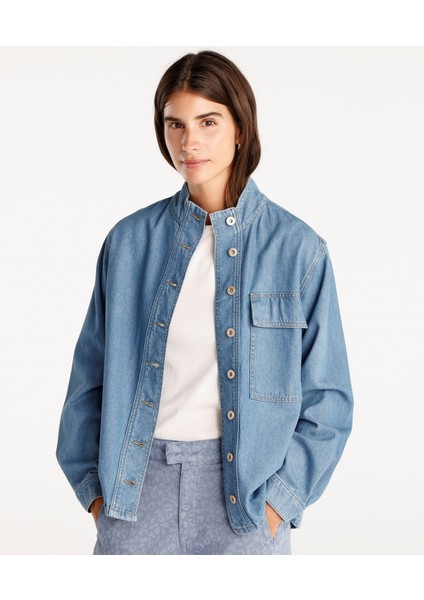 Cepli Yüksek Yaka Denim Gömlek