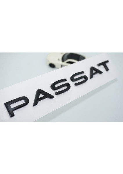 Passat Yeni Nesil B9 Siyah Bagaj Yazı Volkswagen Ile Uyumlu