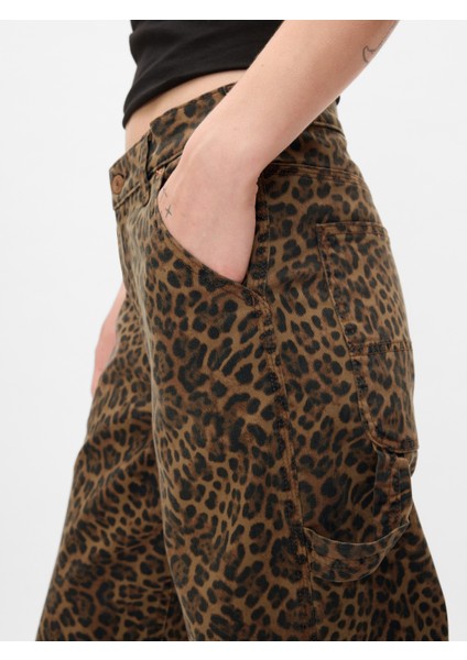 Kadın Kahverengi Mid Rise '90s Loose Leopar Desenli Kargo Jean Pantolon fiyatları