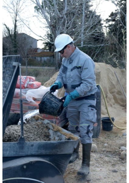 Chemsafe VV835 Kimyasal Eldiven Hidrokarbonlara Karşı Kullanım Konforunu ve Uzun Süreli Kullanımı Birleştiren fırsatları