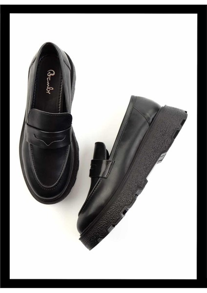 Siyah Kadın Loafer Ayakkabı K01327241009