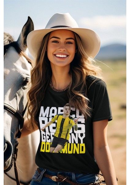 Marco Reus 11 Numara Forma Fotograf Baskılı Unisex Regular Fit Tişört T-Shirt