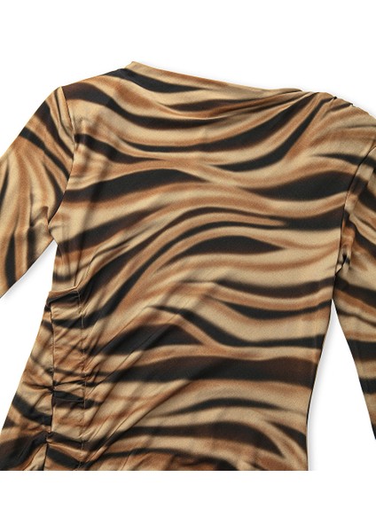 Desenli ve Drapeli Elbise indirimleri