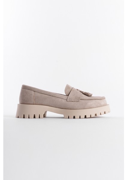 Capone Outfitters Trak Tabanl Püsküllü Kadın Loafer