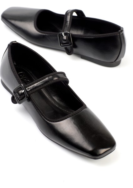 Tek Bantlı Tokalı Kadın Babet fiyatları