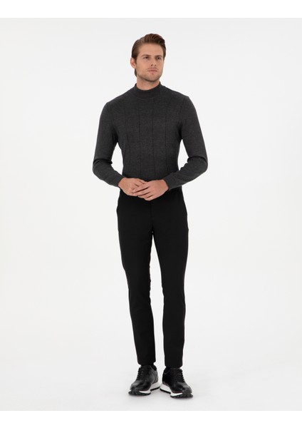 Erkek Siyah Slim Fit Jogger Kanvas Pantolon 50295934-VR046 modelleri