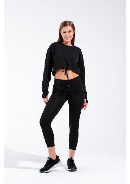 724501_SIGNATURE Style Kadın Kordon Bağlamalı Yuvarlak Yaka Crop Sweatshirt Siyah modelleri