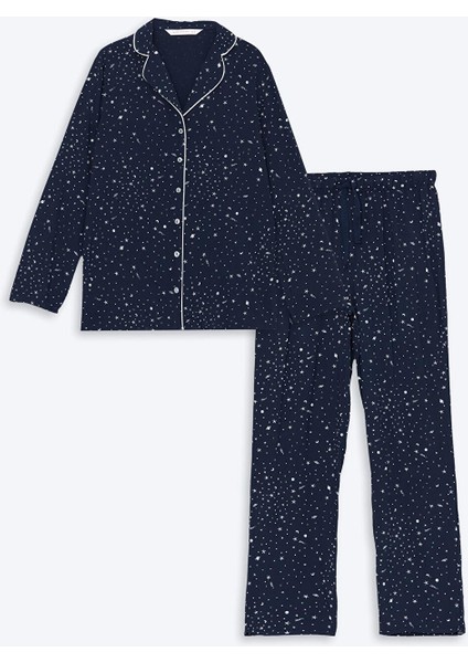 Lcw Dream Baskılı Gömlek Yaka Baskılı Uzun Kollu Kadın Pijama Takımı indirimleri