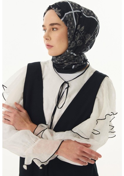 Shay Çiçek Desen Siyah Pamuklu Şal