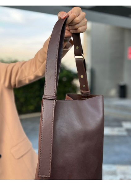 Nora Çift Taraflı Acı Kahve Süet Çanta fiyatları